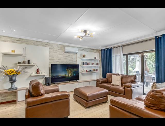 4 BEDROOM HOUSE RENTED IN NORTHCLIFF